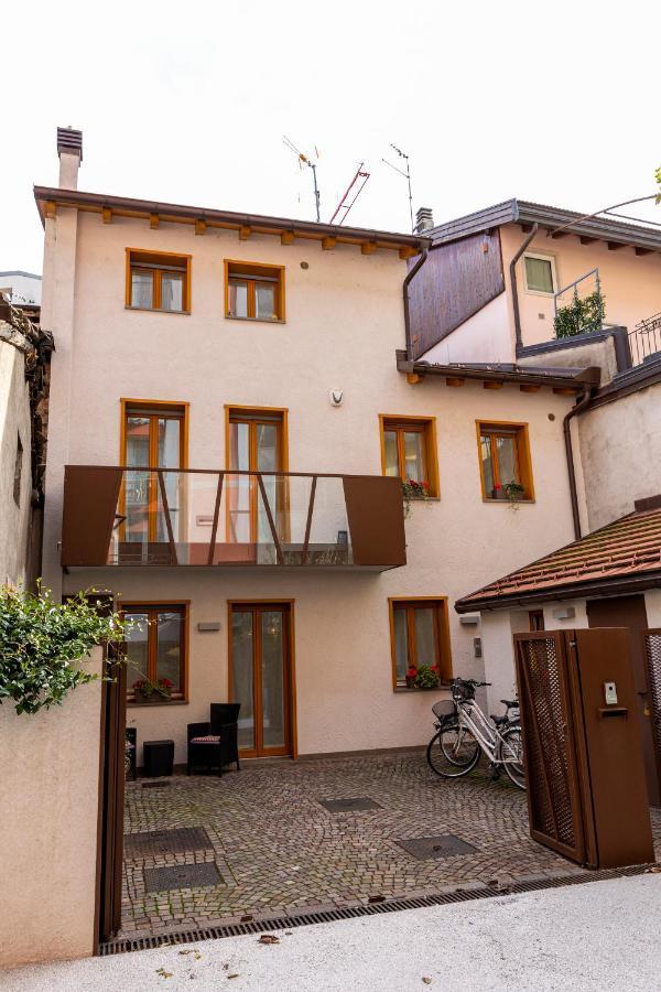 Casetta Al Centro Trento Luaran gambar